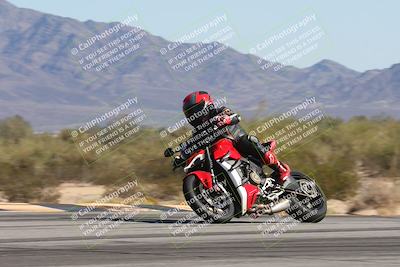 media/Oct-30-2025-Racers Edge (Thu) [[dabbdaf680]]/3-B Group/Session 4 (Turn 9 Side)/